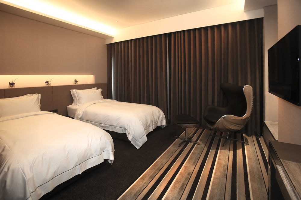 Starhaus Hotel Καοσιούνγκ Εξωτερικό φωτογραφία